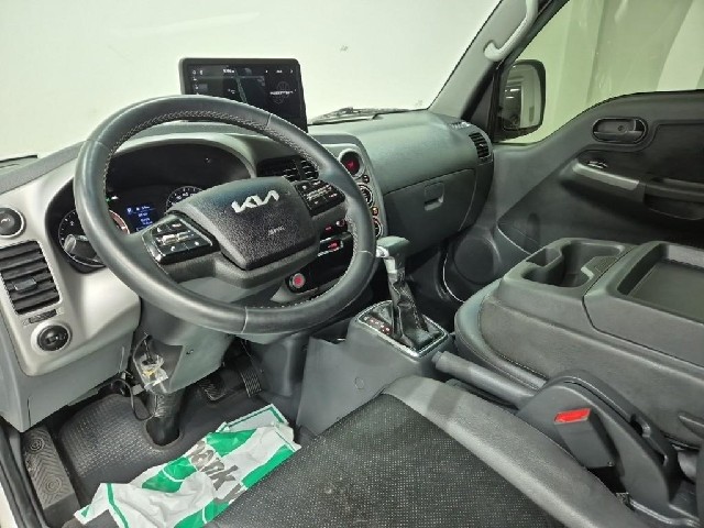 6091000270R6.jpg