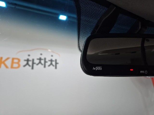 6081000464R16.jpg