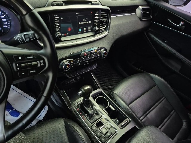6071502349R10.jpg