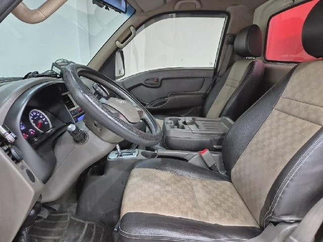 6061000607R10.jpg
