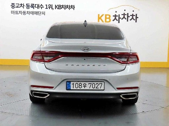db7e04333cdce8eaec590d8b512299eb.jpeg