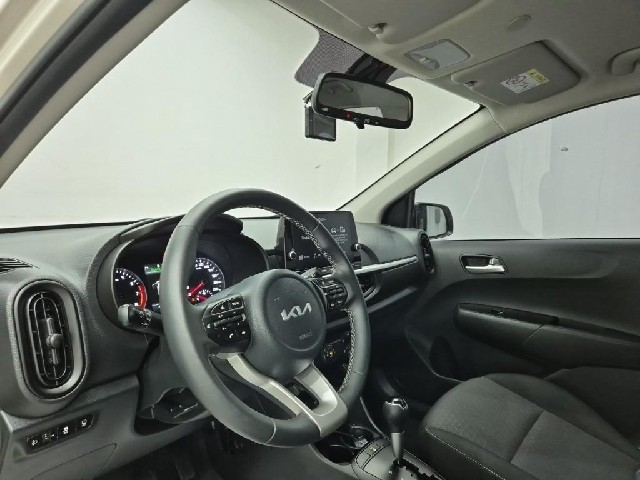 6071000257R7.jpg