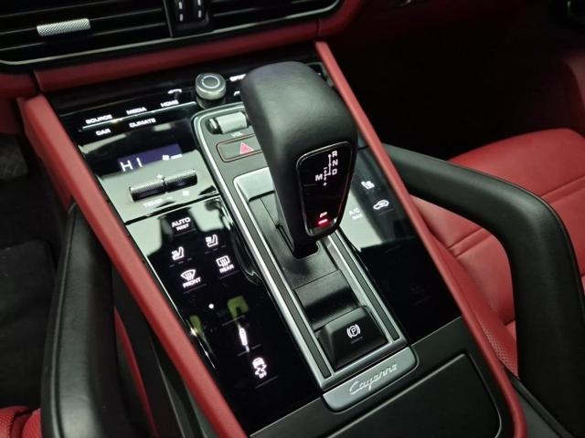 6011002371R8.jpg
