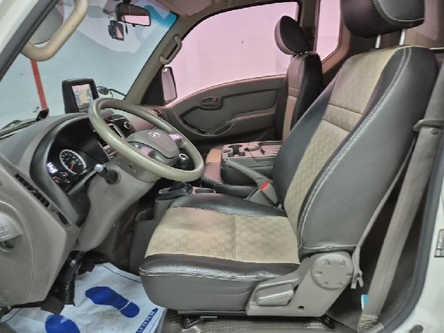 6041501847R10.jpg