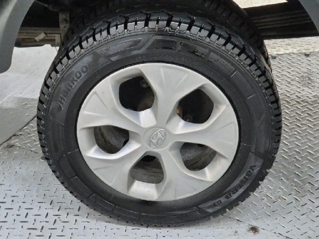 6041501847R16.jpg