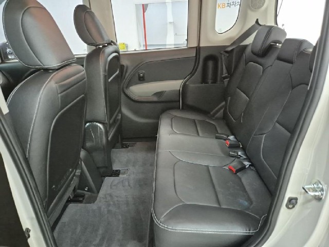 6091500739R12.jpg