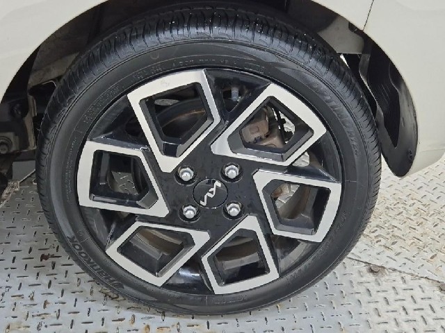6091500739R18.jpg