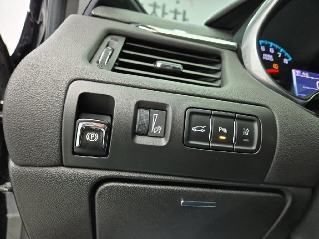 6101000141R17.jpg