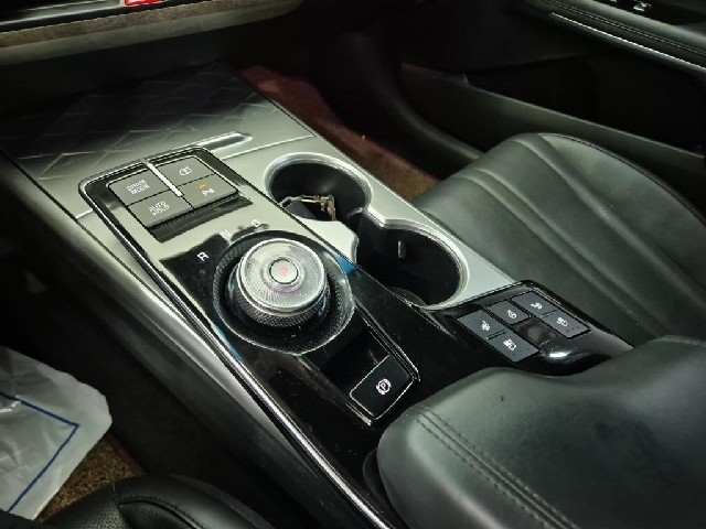 6101000351R8.jpg