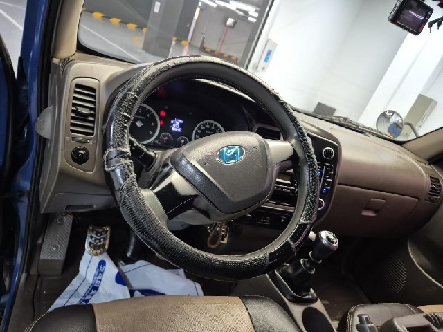 6051500255R8.jpg