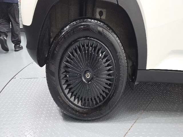 24cadac98a038cebe34cf41a19da8a97.jpeg