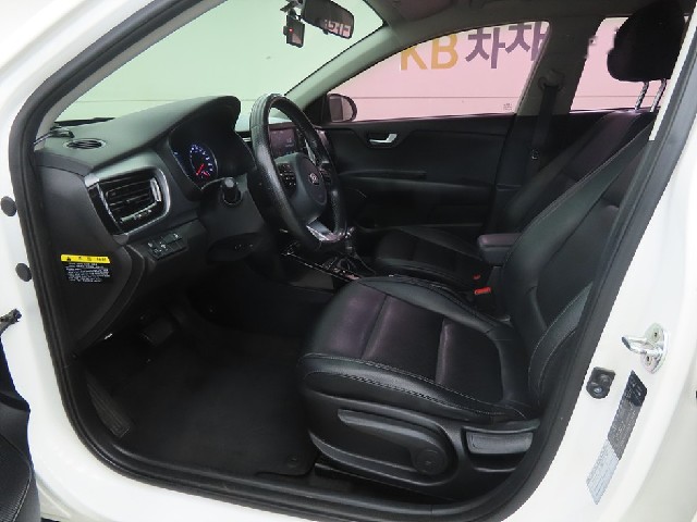 b1208e2917fde75e4684364e0d47f30d.jpeg