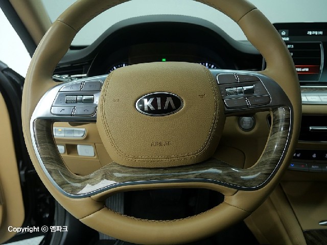 4011002651R8.jpg