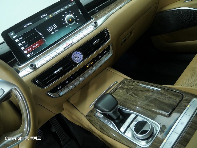 4011002651R9.jpg
