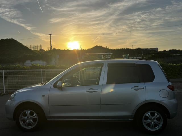 0708129A30251006W00108.jpg
