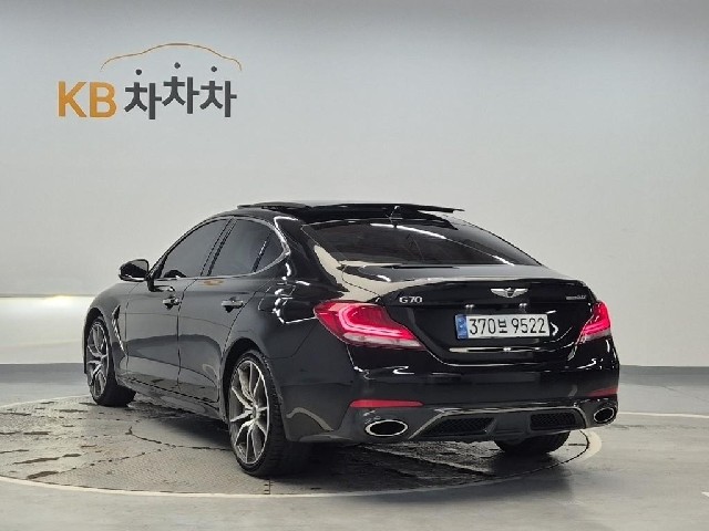 6051500574R2.jpg