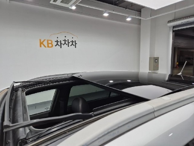 6051000741R13.jpg