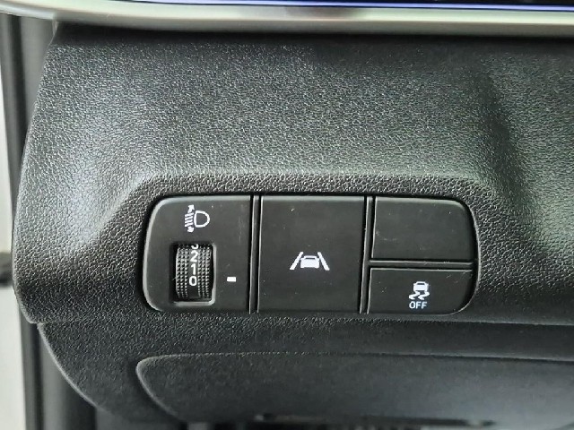 5061501836R17.jpg