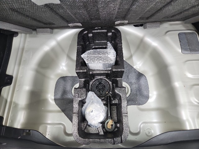 lotterental_145514239_7R20C_3.jpg