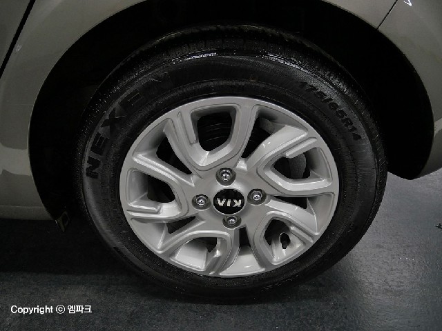 3041500043R12.jpg