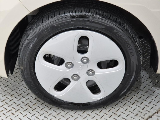 6051000757R16.jpg