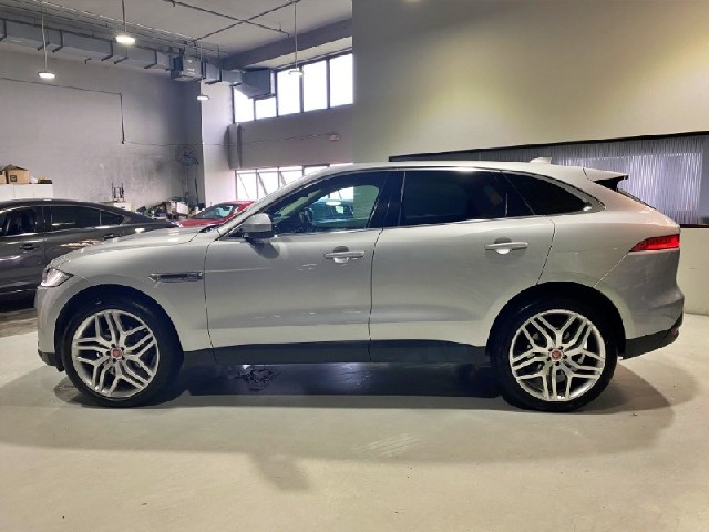 c8cede16e94c6e0ea70999d24bc46f0f.jpeg