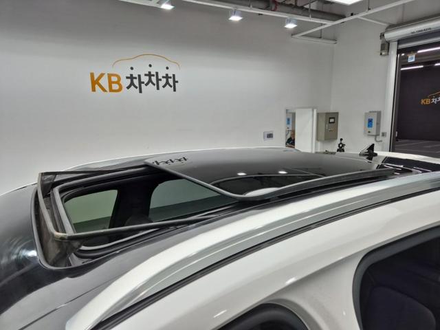 6071000056R13.jpg