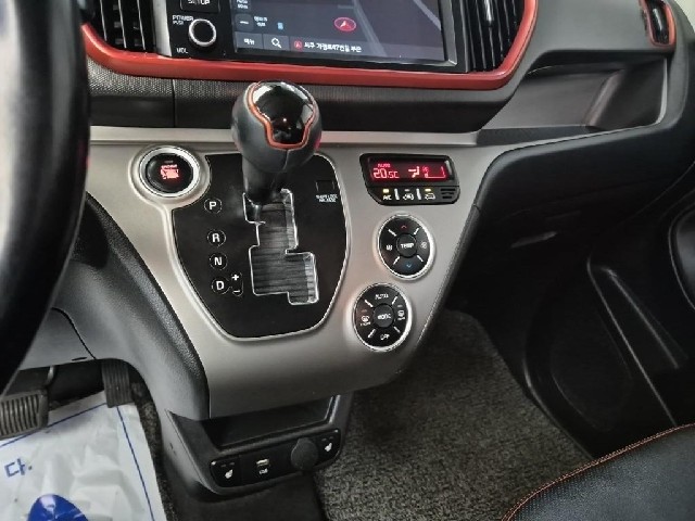 6051500508R8.jpg