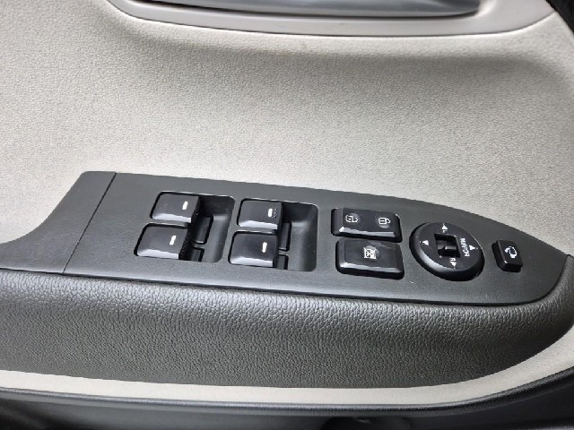 6031000412R15.jpg