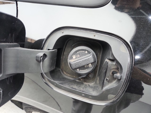 lotterental_114721886_jxFUf_7.jpg