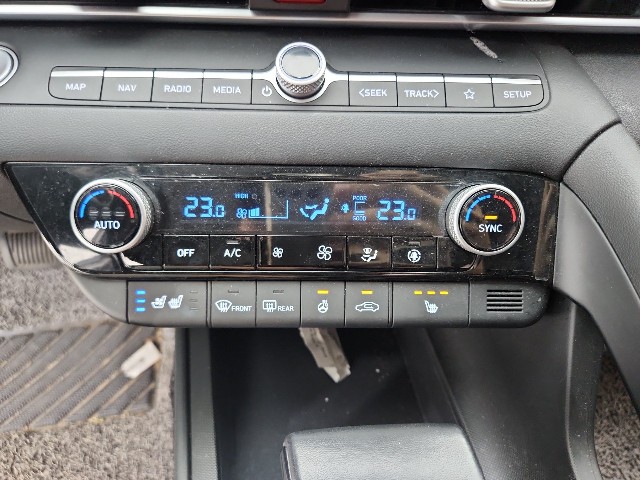 lotterental_131908371_LaceZ_7.jpg