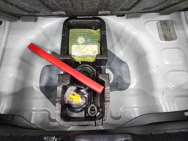 lotterental_131755209_slHM4_3.jpg