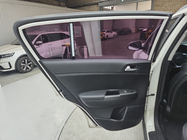 lotterental_130342222_GMpix_9.jpg