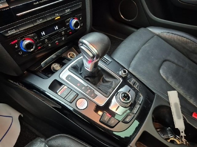 6011001682R8.jpg
