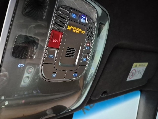 6091501626R17.jpg