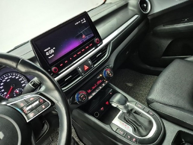 6101000196R10.jpg