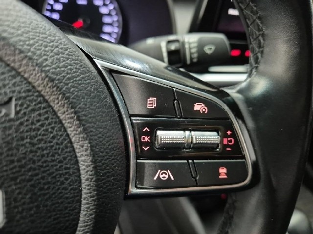 6101000196R15.jpg
