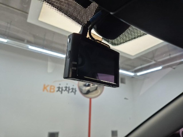 6101000024R15.jpg