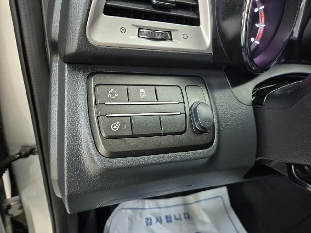 6101000024R17.jpg