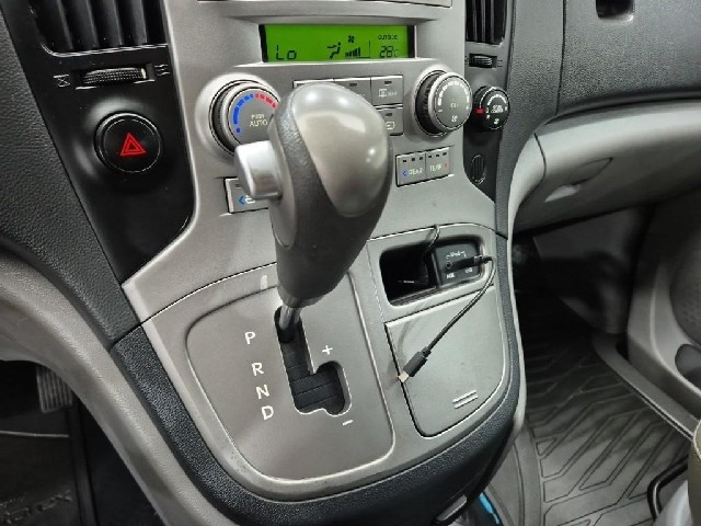 6061002779R8.jpg