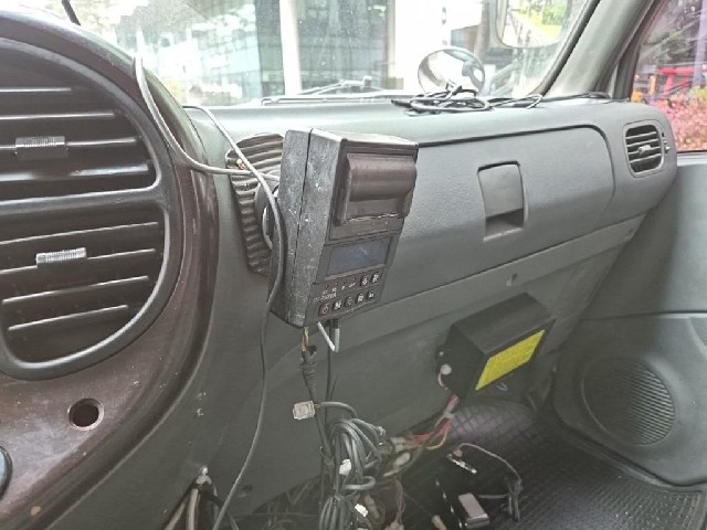 6051500266R15.jpg