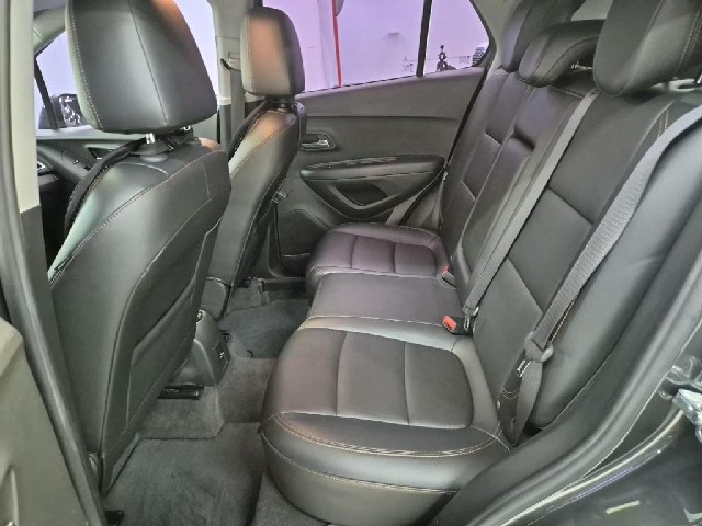 6091501833R12.jpg