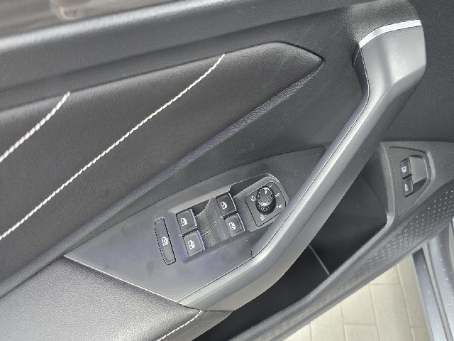 af4b076c2afafe6e93ab29e6d13e525c.jpeg