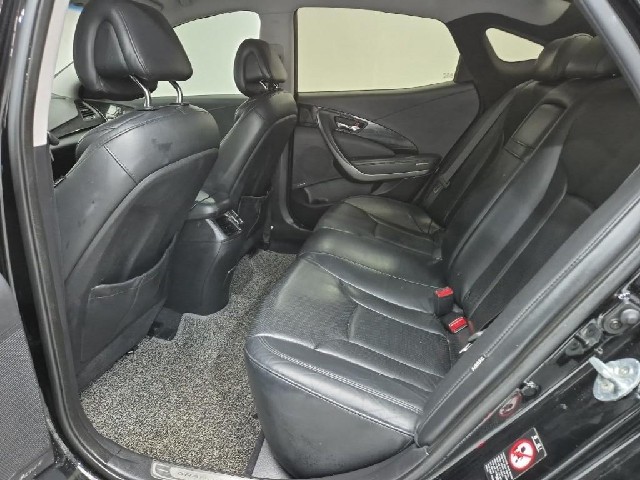 6101000234R12.jpg