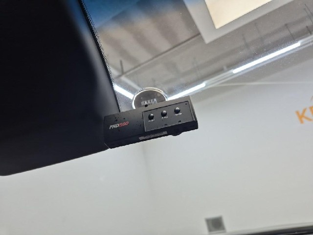 6101000116R16.jpg