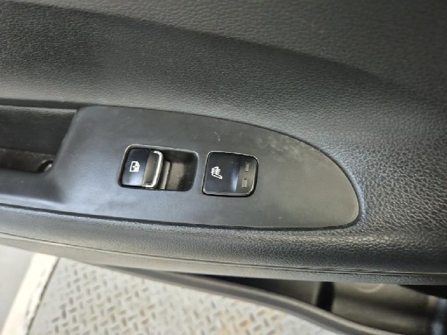 6101000116R19.jpg