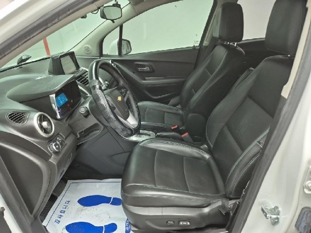 6041000299R11.jpg