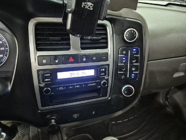 6071000152R13.jpg