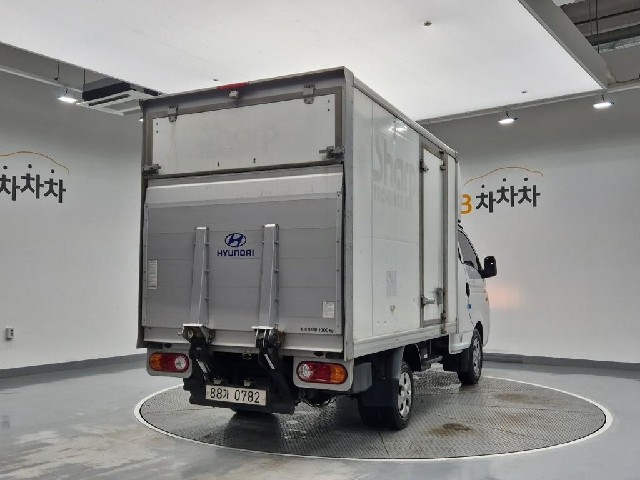 6071000152R3.jpg