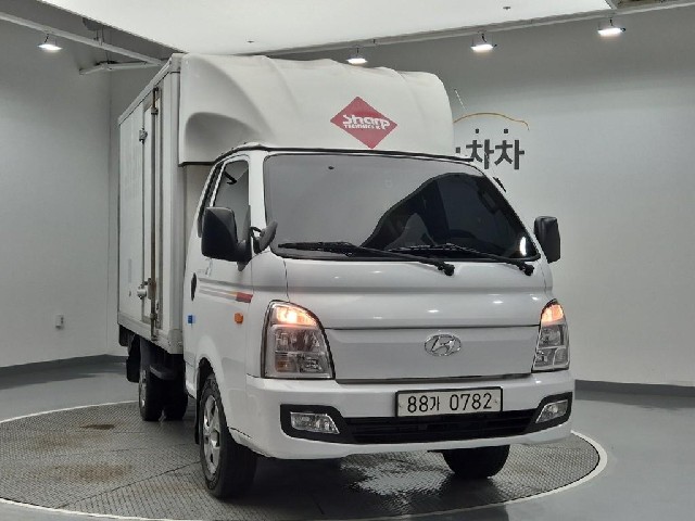 6071000152R4.jpg